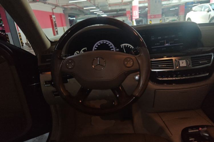 Used Mercedes-Benz S-Class 2008 S 500 L Steering Wheel