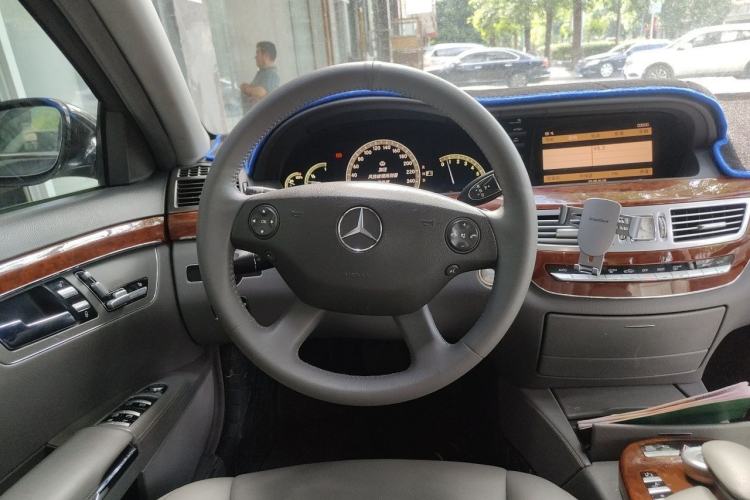 Used Mercedes-Benz S-Class 2008 S 300 L Business Model Steering Wheel