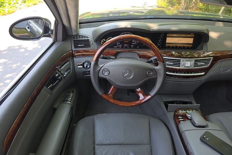Used Mercedes-Benz S-Class 2008 S 500 L Steering Wheel