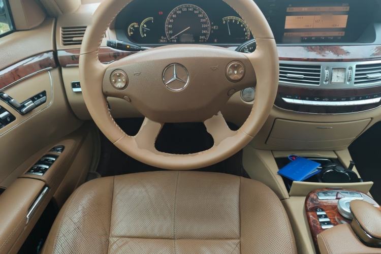 Used Mercedes-Benz S-Class 2008 S 350 L Luxury Model Steering Wheel