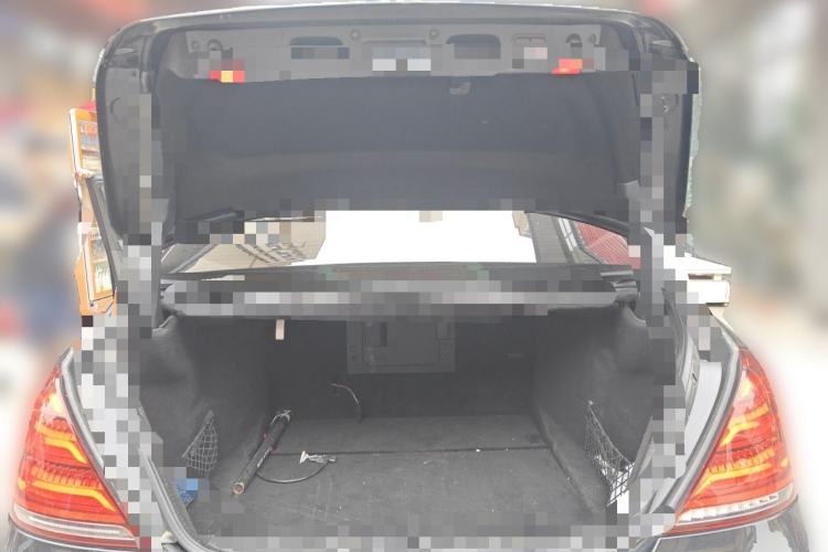 Used Mercedes-Benz S-Class 2008 S 350 L Luxury Model Trunk