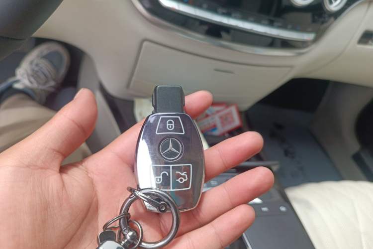 Used Mercedes-Benz S-Class 2008 S 300 L Business Model Vehicle Key