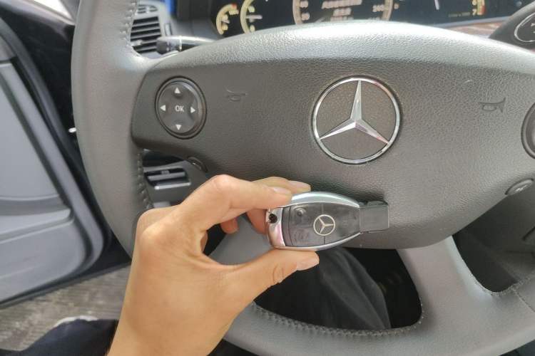 Used Mercedes-Benz S-Class 2008 S 300 L Business Model Vehicle Key