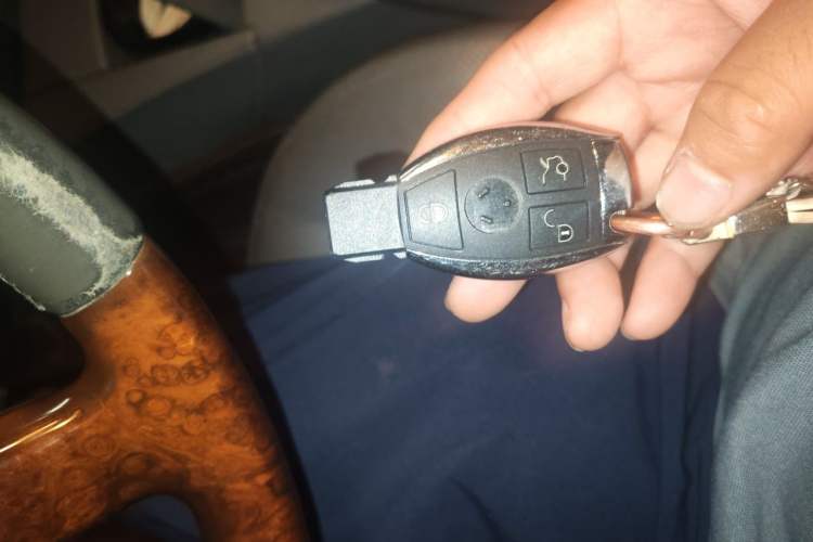 Used Mercedes-Benz S-Class 2008 S 350 L 4MATIC Vehicle Key