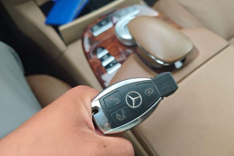 Used Mercedes-Benz S-Class 2008 S 350 L Luxury Model Vehicle Key