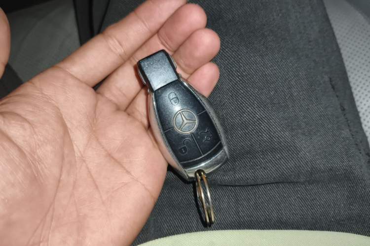 Used Mercedes-Benz S-Class 2008 S 350 L Luxury Model Vehicle Key