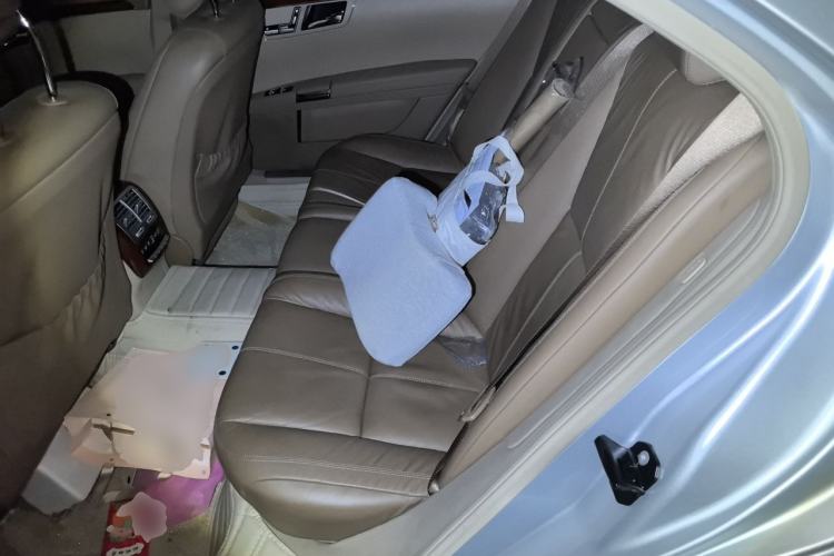 Used Mercedes-Benz S-Class 2008 S 300 L Business Model Left Rear Seat