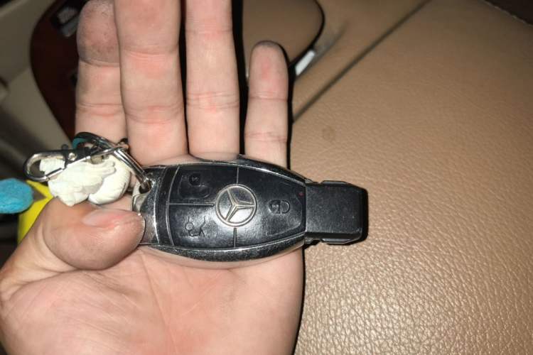 Used Mercedes-Benz S-Class 2008 S 300 L Business Model Vehicle Key