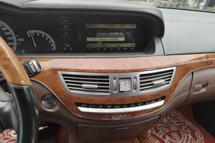 Used Mercedes-Benz S-Class 2010 S 600 L Audio And AC Panel