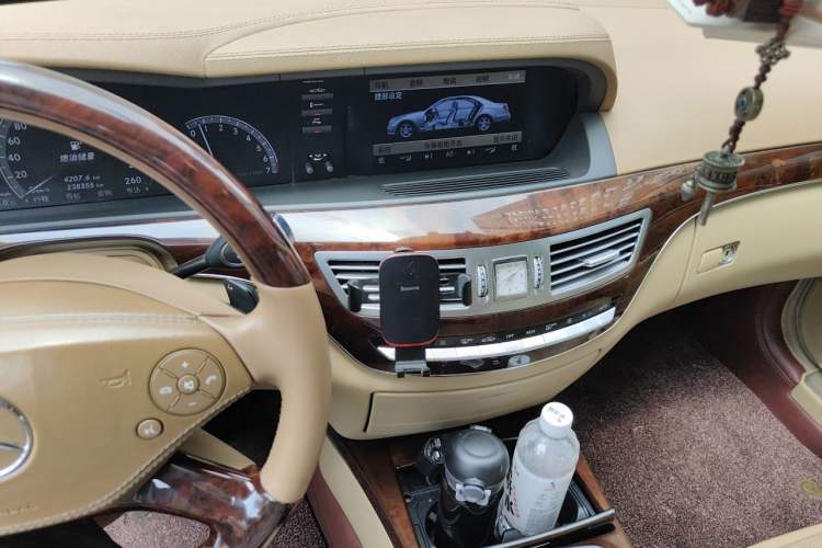 Used Mercedes-Benz S-Class 2010 S 350 L Luxury Model Audio And AC Panel