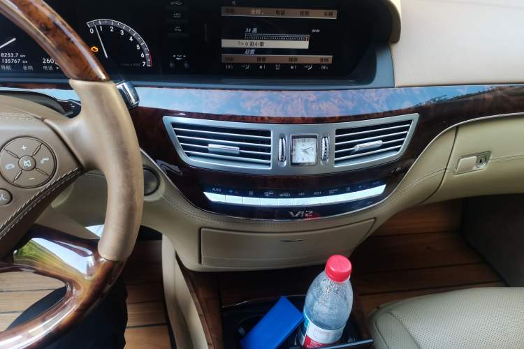 Used Mercedes-Benz S-Class 2010 S 600 L Audio And AC Panel