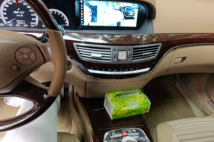 Used Mercedes-Benz S-Class 2010 S 300 L Luxury Model Audio And AC Panel