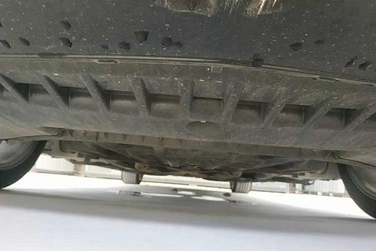 Used Mercedes-Benz S-Class 2010 S 350 L Luxury Model Chassis Front