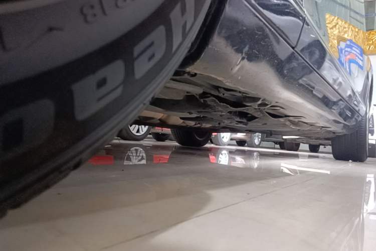 Used Mercedes-Benz S-Class 2010 S 300 L Business Model Chassis Front Left