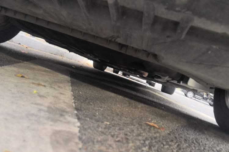 Used Mercedes-Benz S-Class 2010 S 300 L Business Model Chassis Front
