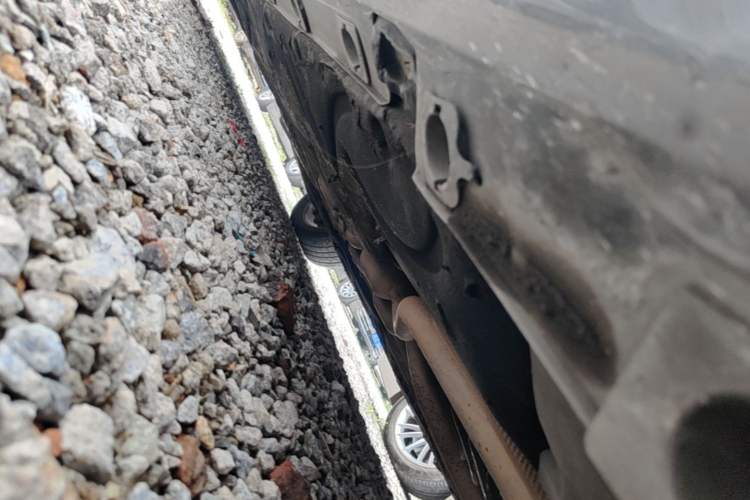 Used Mercedes-Benz S-Class 2010 S 400 L HYBRID Chassis Front Right