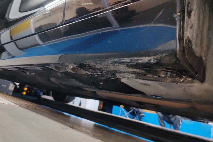 Used Mercedes-Benz S-Class 2010 S 600 L Chassis Front Right