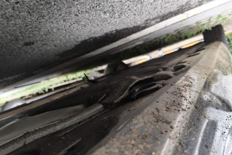 Used Mercedes-Benz S-Class 2010 S 300 L Luxury Model Chassis Front Right