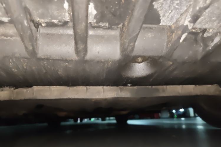 Used Mercedes-Benz S-Class 2010 S 400 L HYBRID Chassis Front