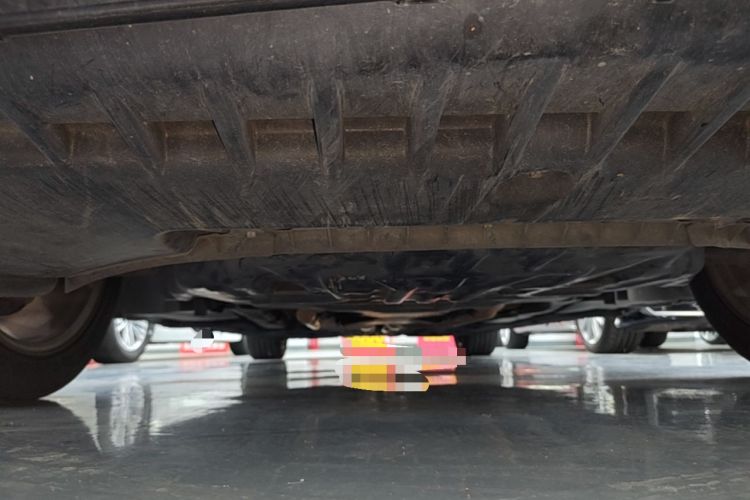 Used Mercedes-Benz S-Class 2010 S 400 L HYBRID Chassis Front