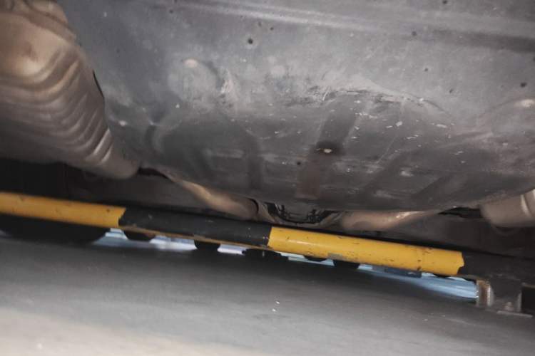 Used Mercedes-Benz S-Class 2010 S 350 L Luxury Model Chassis Rear