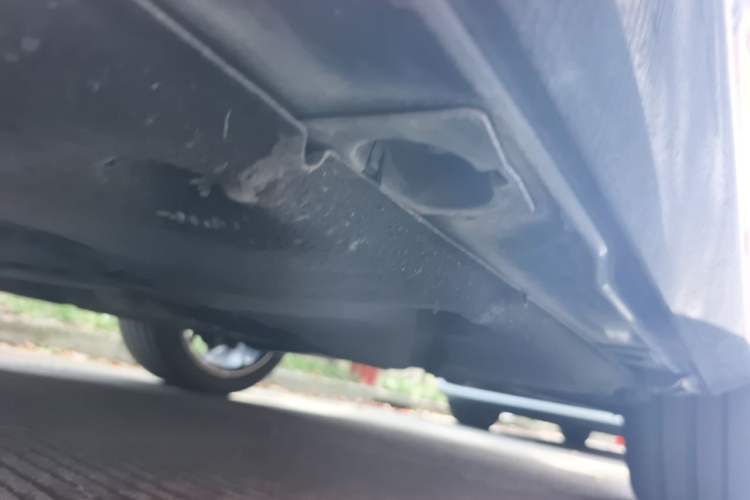 Used Mercedes-Benz S-Class 2010 S 500 L 4MATIC Chassis Rear Left