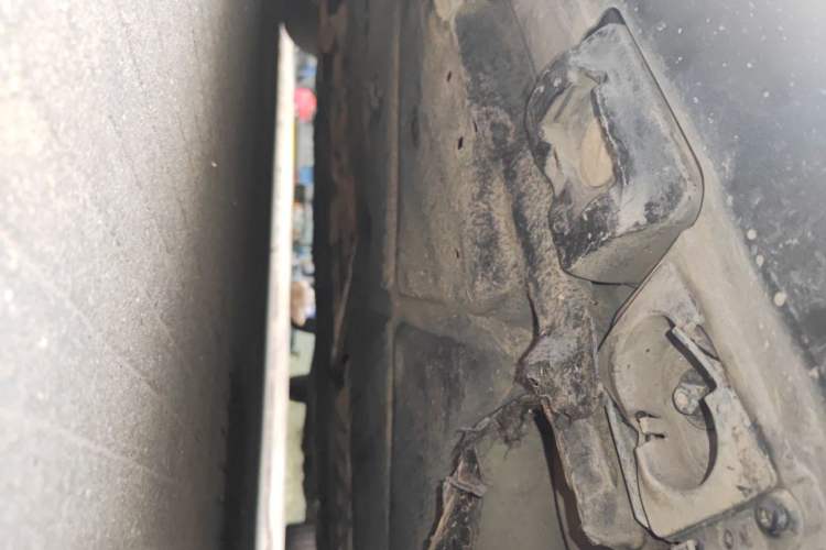 Used Mercedes-Benz S-Class 2010 S 350 L 4MATIC Chassis Rear Left