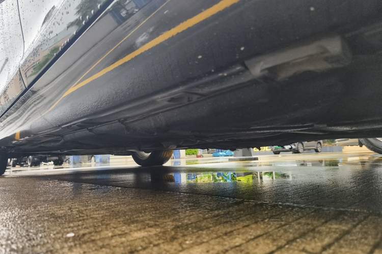 Used Mercedes-Benz S-Class 2010 S 400 L HYBRID Chassis Rear Left