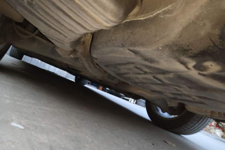 Used Mercedes-Benz S-Class 2010 S 400 L HYBRID Chassis Rear Left
