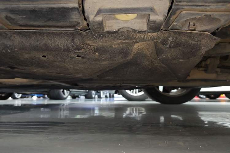 Used Mercedes-Benz S-Class 2010 S 400 L HYBRID Chassis Rear Left