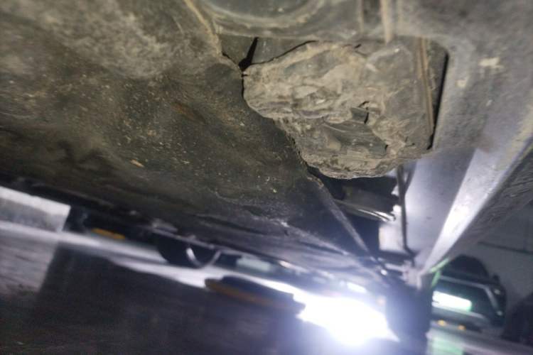 Used Mercedes-Benz S-Class  Chassis Rear Right