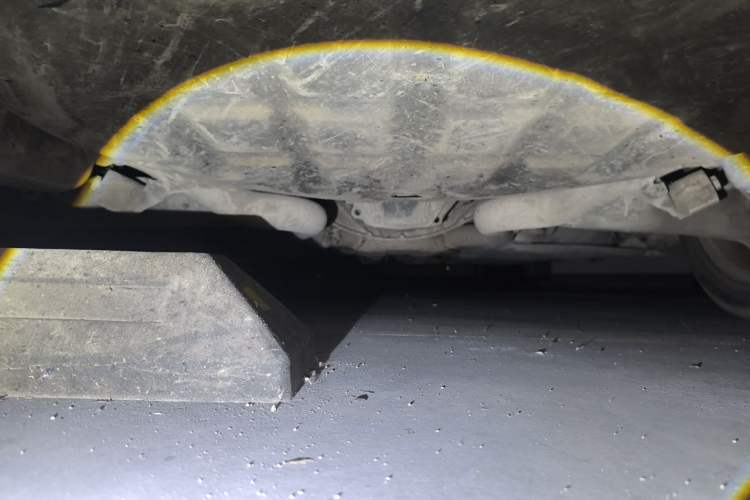 Used Mercedes-Benz S-Class 2010 S 400 L HYBRID Chassis Rear