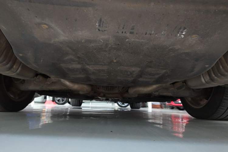 Used Mercedes-Benz S-Class 2010 S 400 L HYBRID Chassis Rear