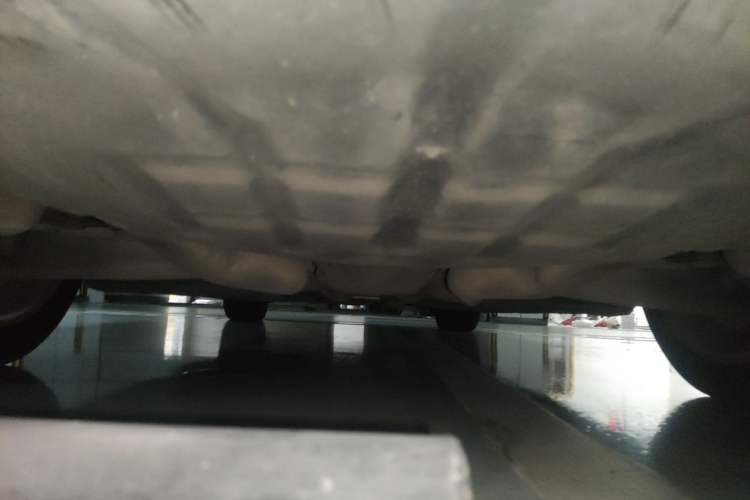 Used Mercedes-Benz S-Class 2010 S 600 L Chassis Rear
