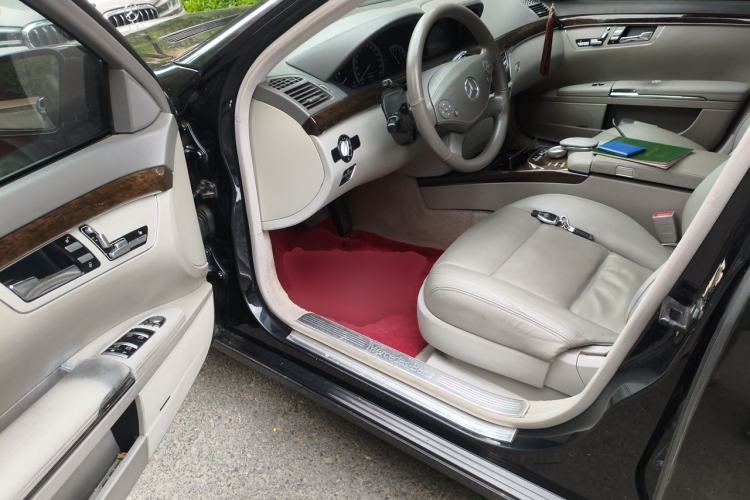 Used Mercedes-Benz S-Class 2010 S 300 L Prestige Edition Driver Seat