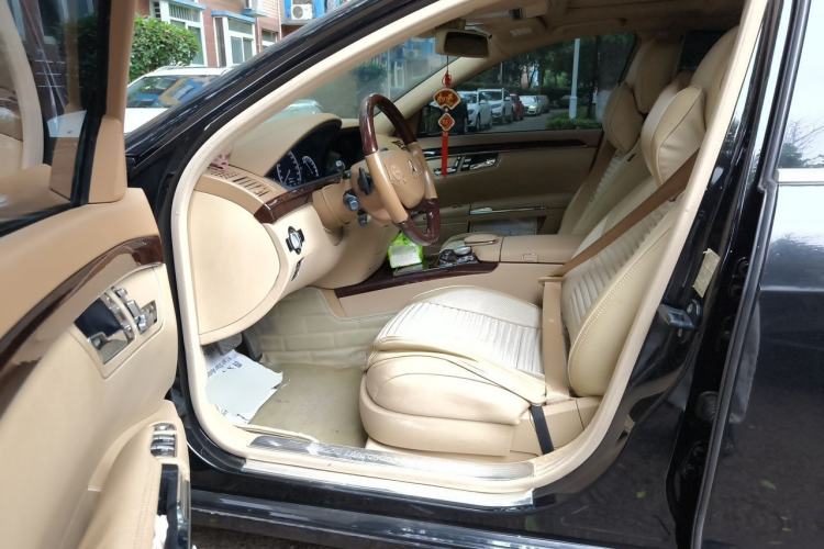 Used Mercedes-Benz S-Class 2010 S 300 L Luxury Model Driver Seat