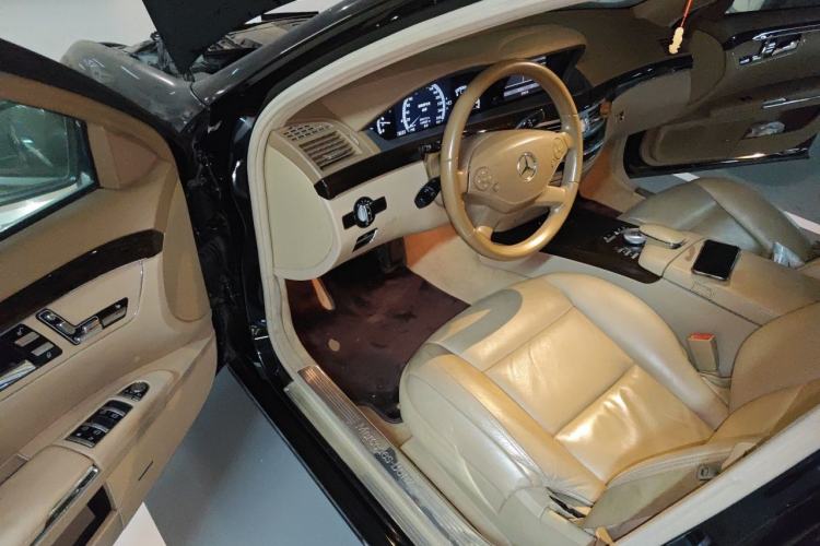 Used Mercedes-Benz S-Class 2010 S 300 L Business Model Driver Seat