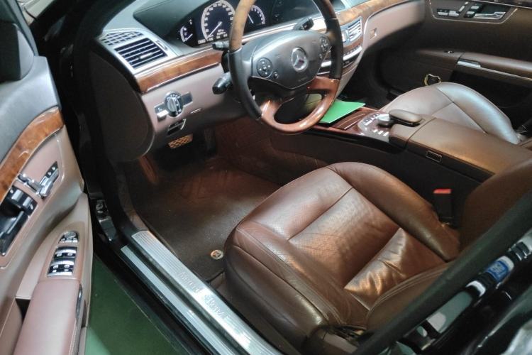 Used Mercedes-Benz S-Class 2010 S 350 L 4MATIC Driver Seat