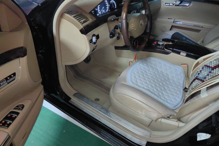 Used Mercedes-Benz S-Class 2010 S 350 L 4MATIC Driver Seat