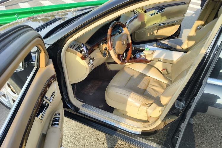Used Mercedes-Benz S-Class 2010 S 400 L HYBRID Driver Seat