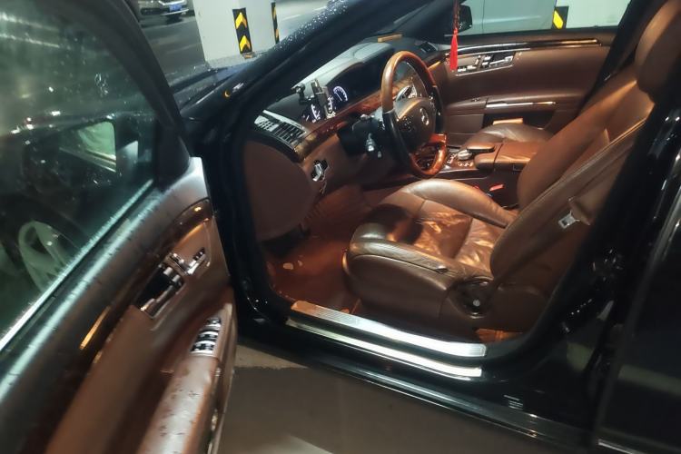 Used Mercedes-Benz S-Class 2010 S 400 L HYBRID Driver Seat