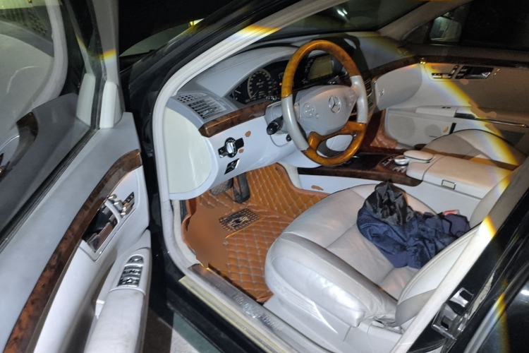 Used Mercedes-Benz S-Class 2010 S 400 L HYBRID Driver Seat