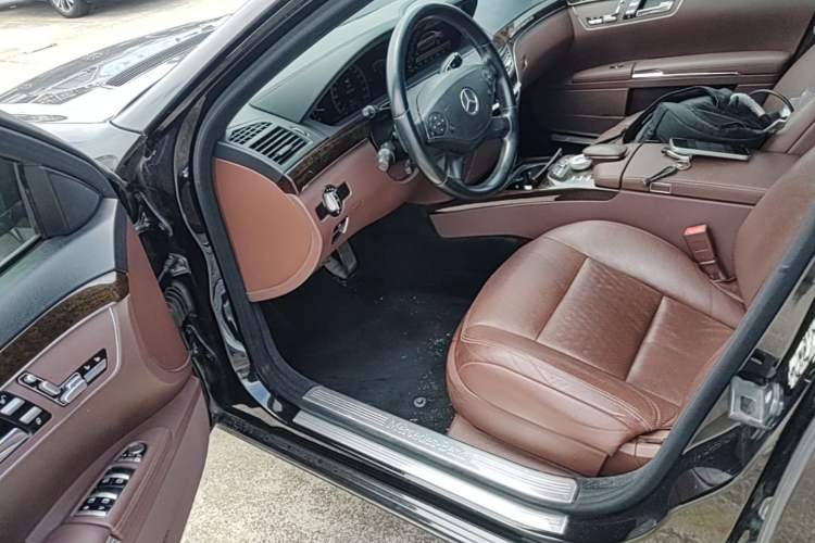 Used Mercedes-Benz S-Class 2010 S 300 L Luxury Model Driver Seat