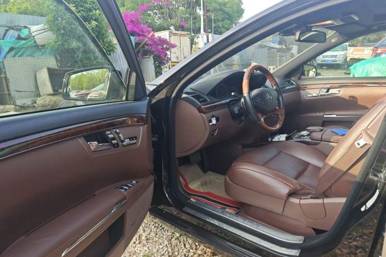Used Mercedes-Benz S-Class 2010 S 400 L HYBRID Driver Seat