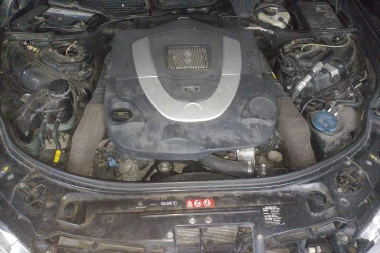 Used Mercedes-Benz S-Class  Engine Bay