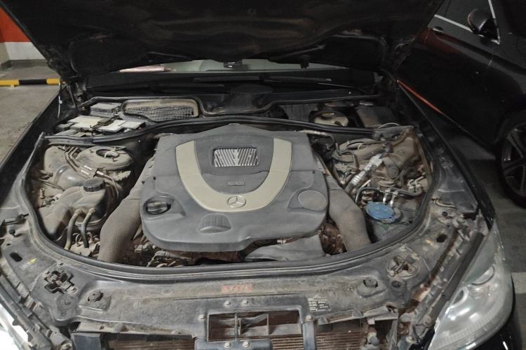Used Mercedes-Benz S-Class 2010 S 500 L 4MATIC Engine Bay