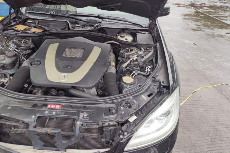 Used Mercedes-Benz S-Class 2010 S 350 L 4MATIC Engine Bay Left