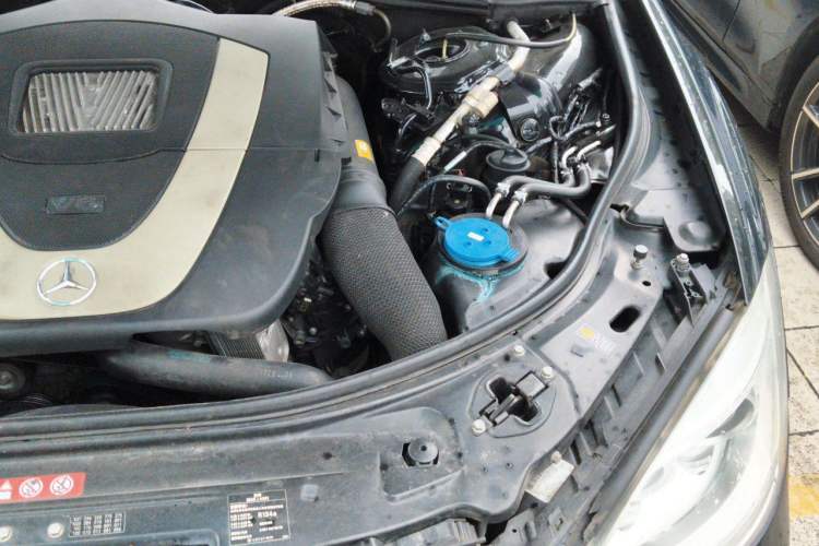 Used Mercedes-Benz S-Class 2010 S 300 L Business Model Engine Bay Left