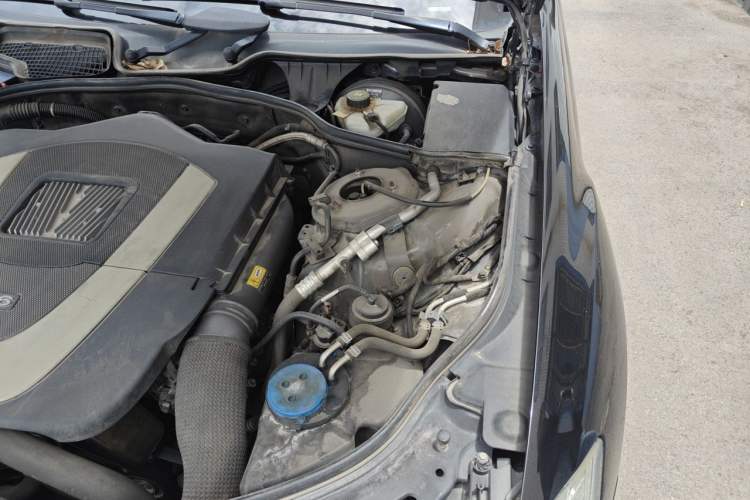 Used Mercedes-Benz S-Class 2010 S 300 L Business Model Engine Bay Left