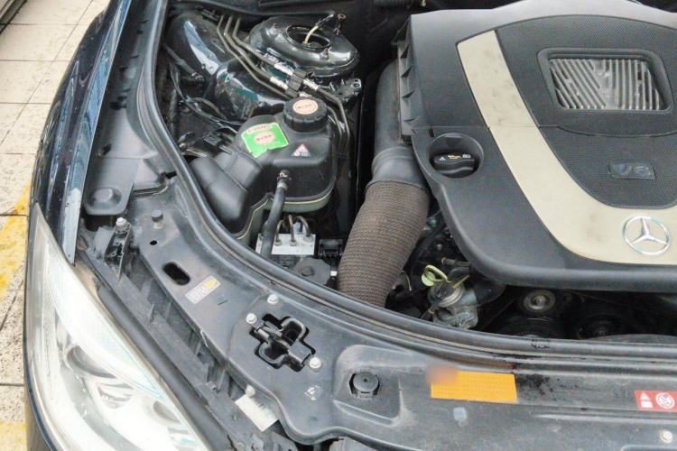 Used Mercedes-Benz S-Class 2010 S 300 L Business Model Engine Bay Right
